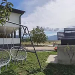 Vikendica Bosnjak * Prozor