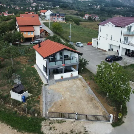 Vikendica Bosnjak Holiday home