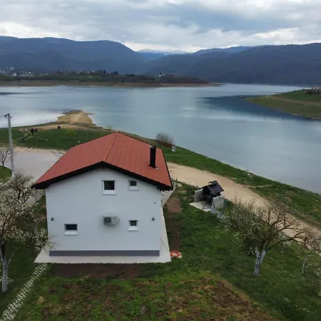 Vikendica Bosnjak Holiday home Prozor