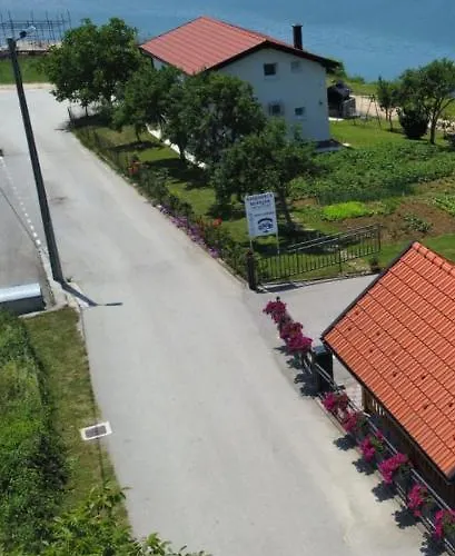 Vikendica Bosnjak Prozor